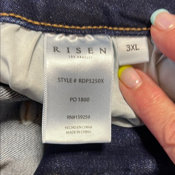 Risen-Denim Dark Wash Straight Leg - Size 3XL-NWT - Picture 4 of 5